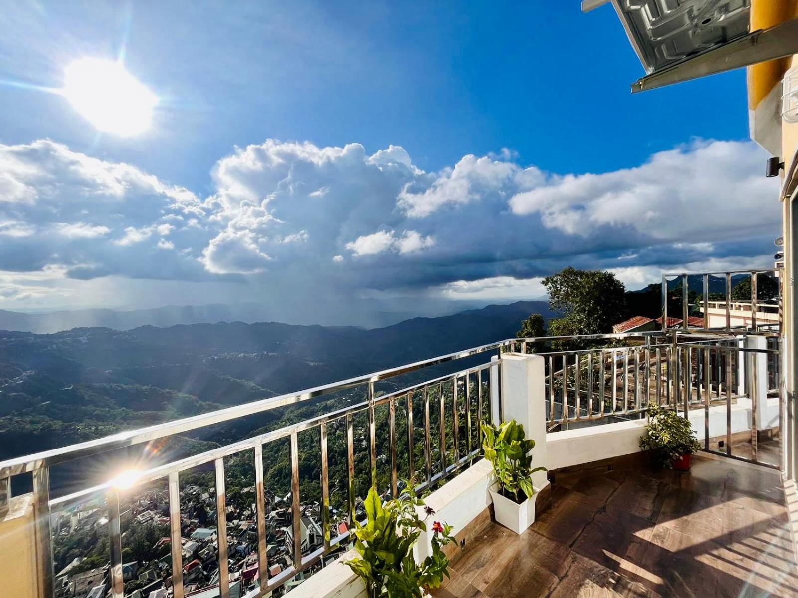 Aizawl Guest House Apartments Ngoại thất bức ảnh