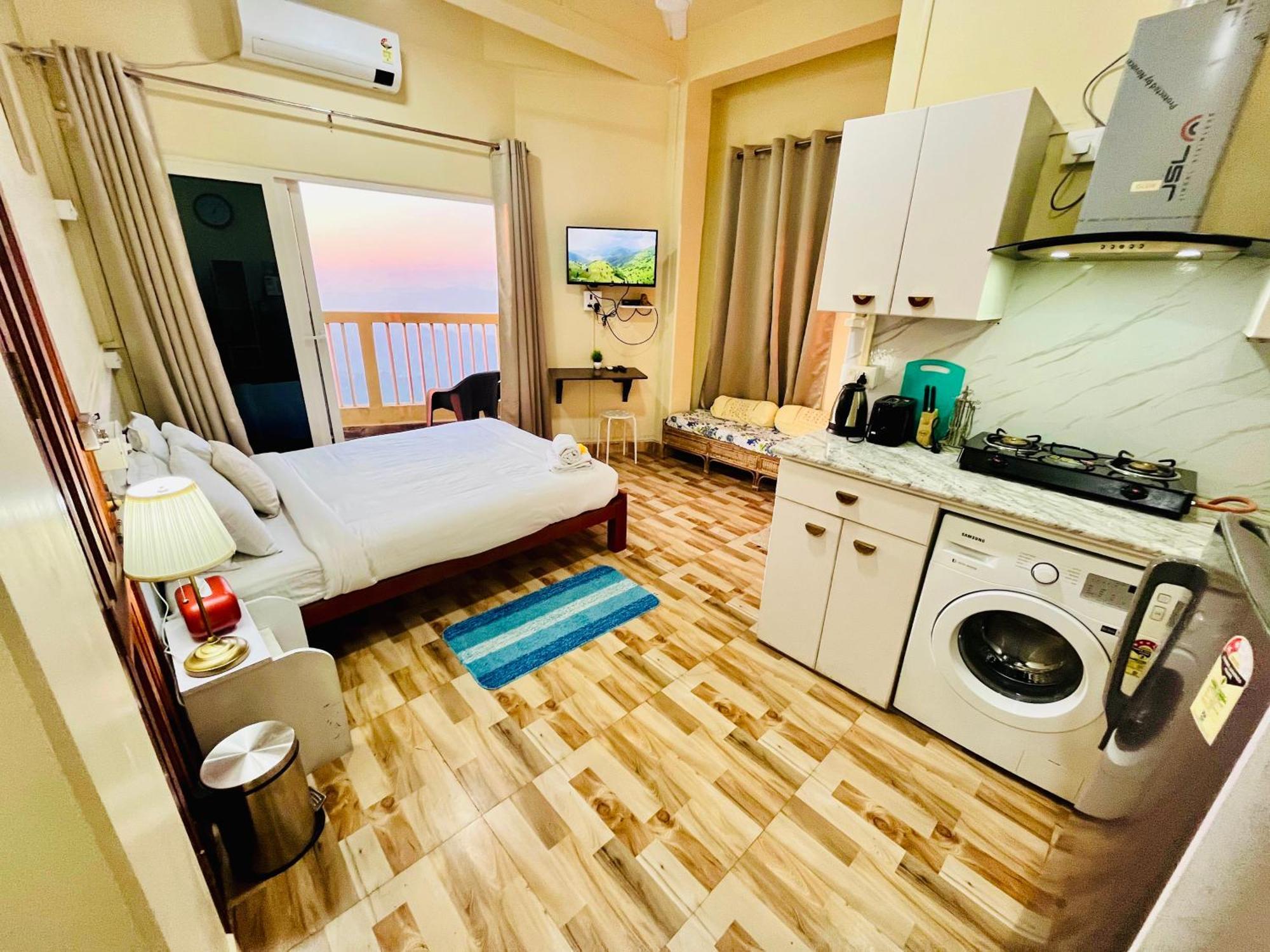 Aizawl Guest House Apartments Ngoại thất bức ảnh