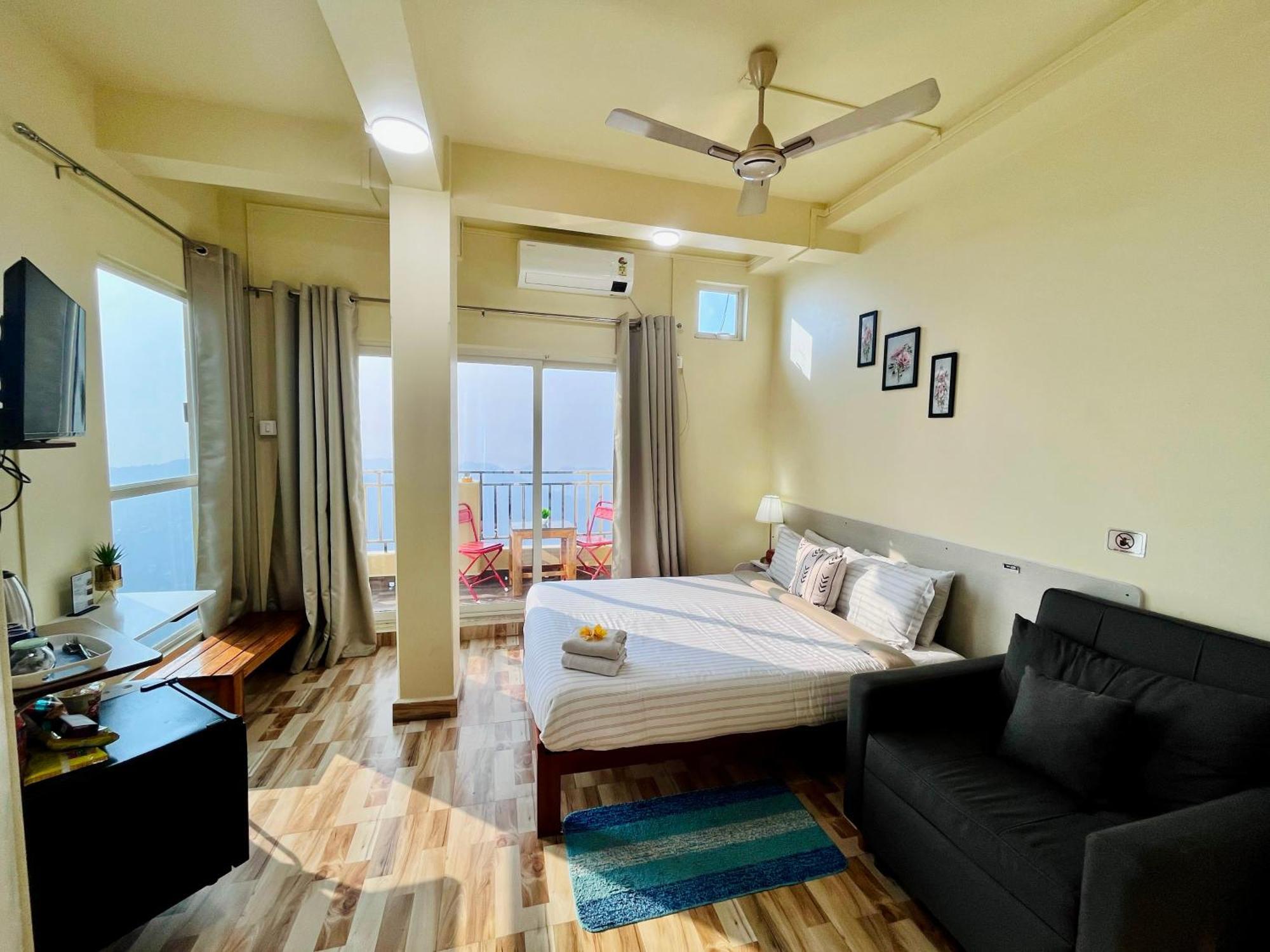 Aizawl Guest House Apartments Ngoại thất bức ảnh